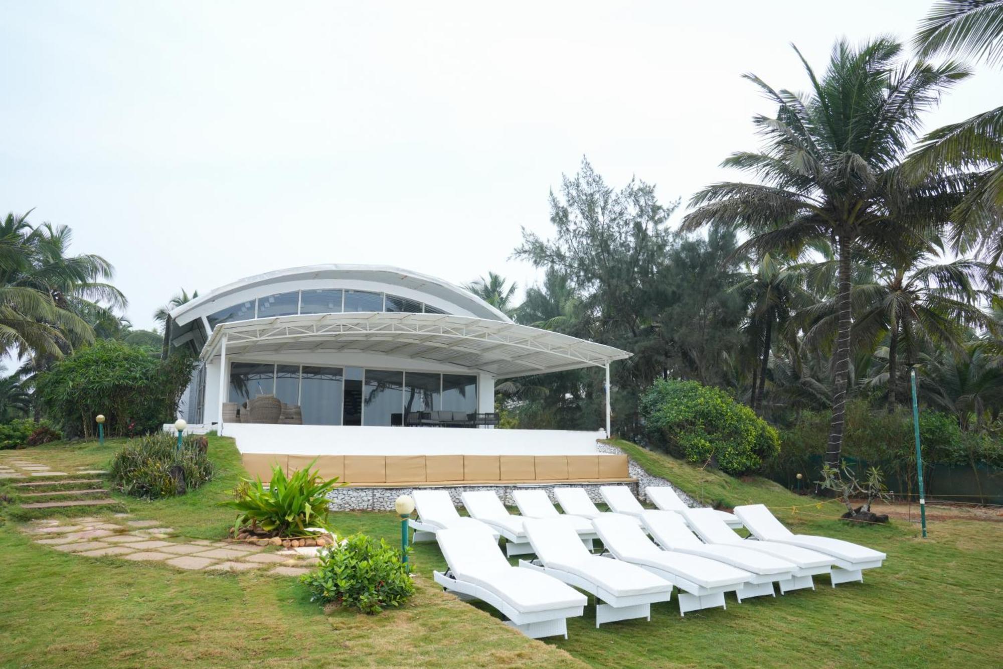 Regenta Beach House Resort, Goa Benaulim Kültér fotó