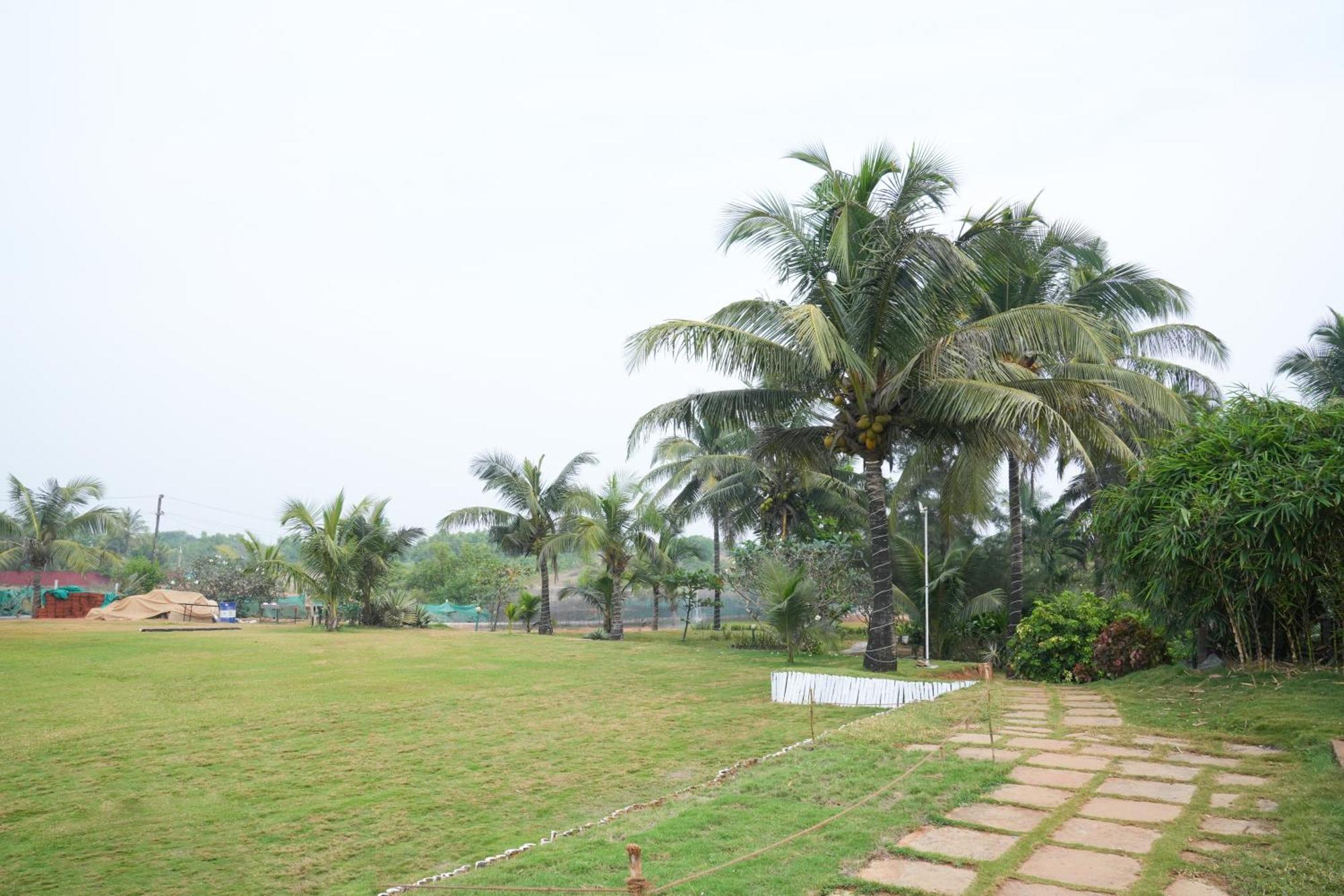 Regenta Beach House Resort, Goa Benaulim Kültér fotó