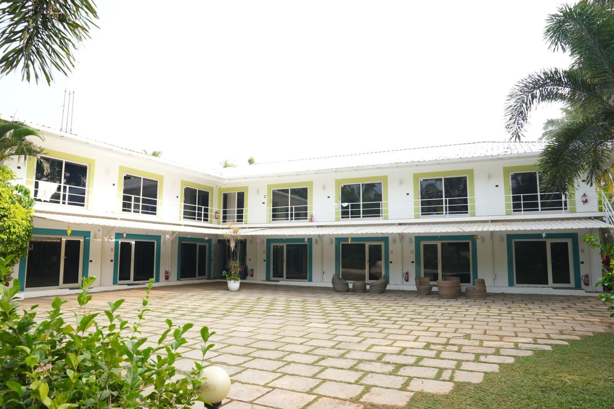 Regenta Beach House Resort, Goa Benaulim Kültér fotó